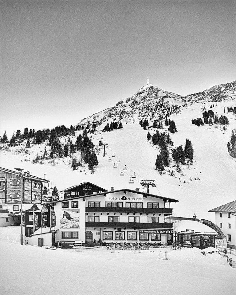 Austria Alpinhotel Ski In Ski Out An Der Edelweissbahn Obertauern Exterior foto